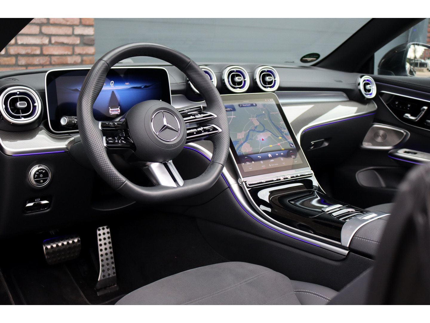 Mercedes-Benz Mercedes-Benz