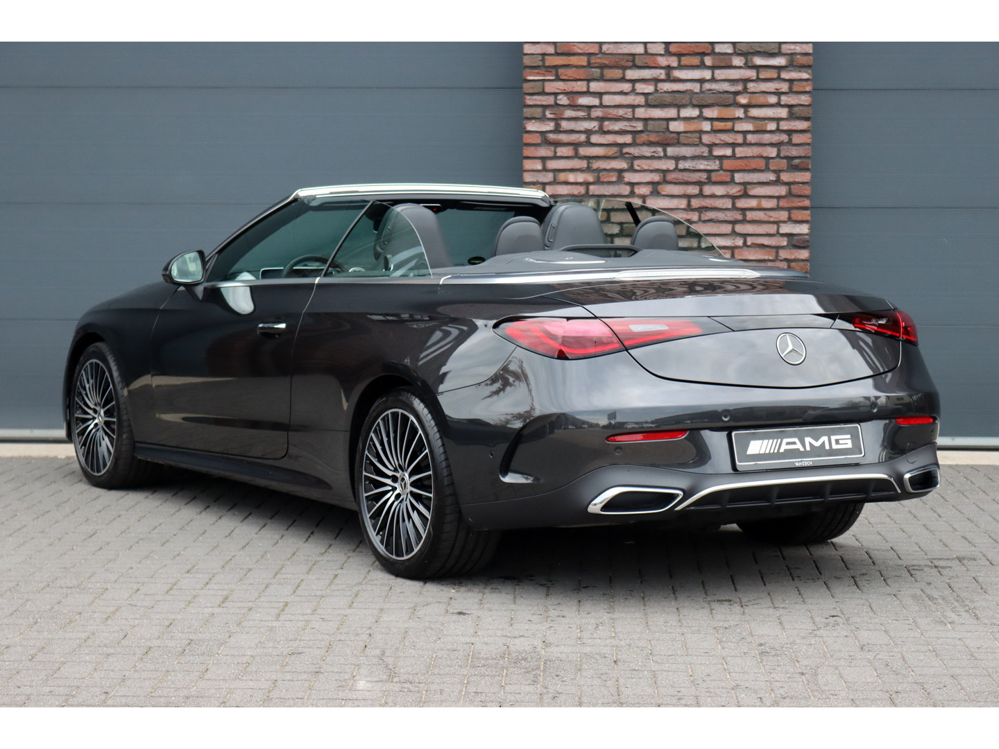 Mercedes-Benz Mercedes-Benz