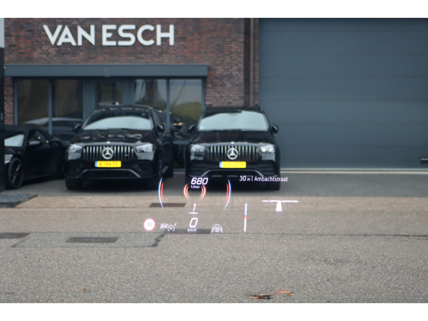 Mercedes-Benz Mercedes-Benz