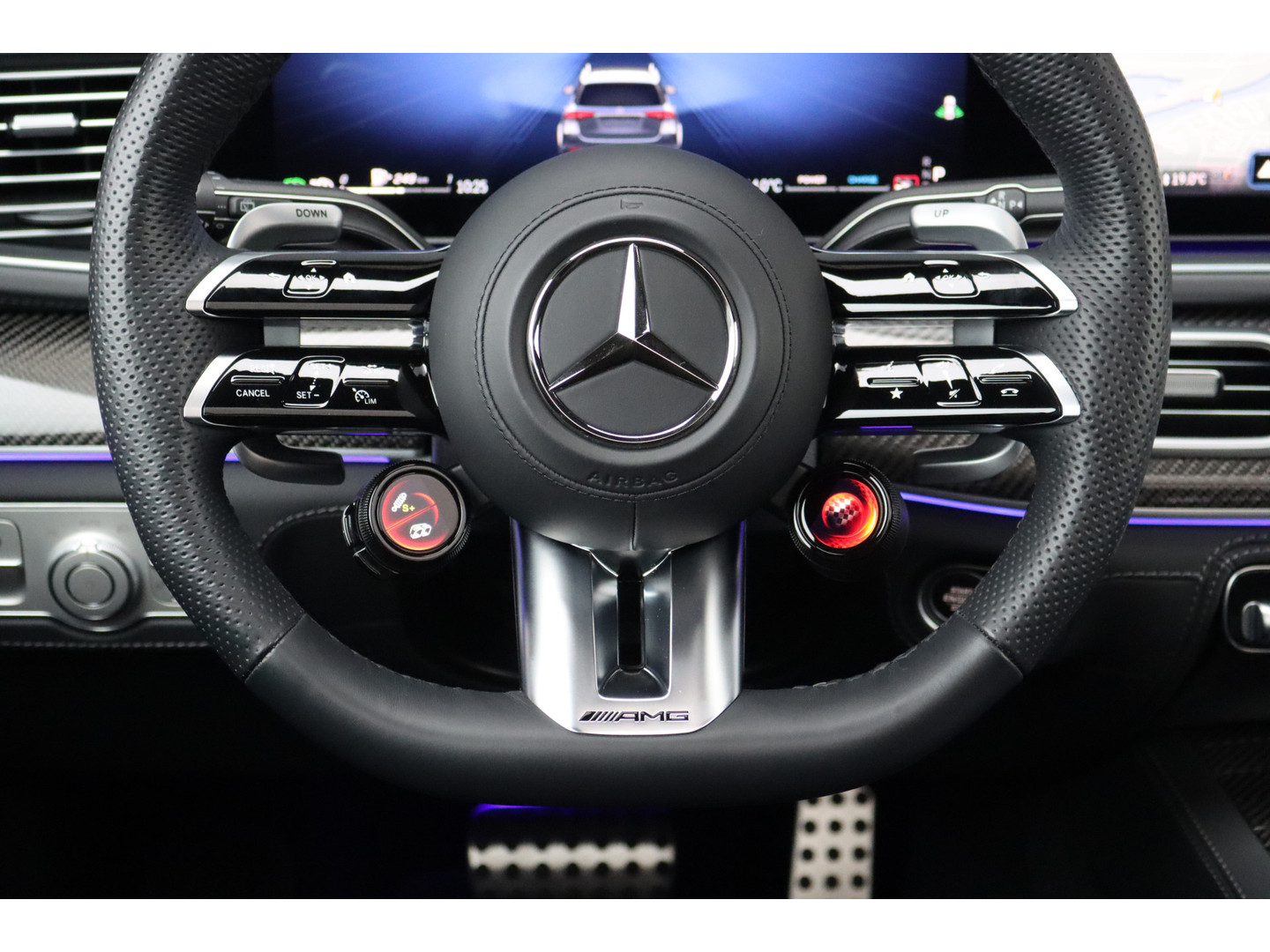 Mercedes-Benz Mercedes-Benz