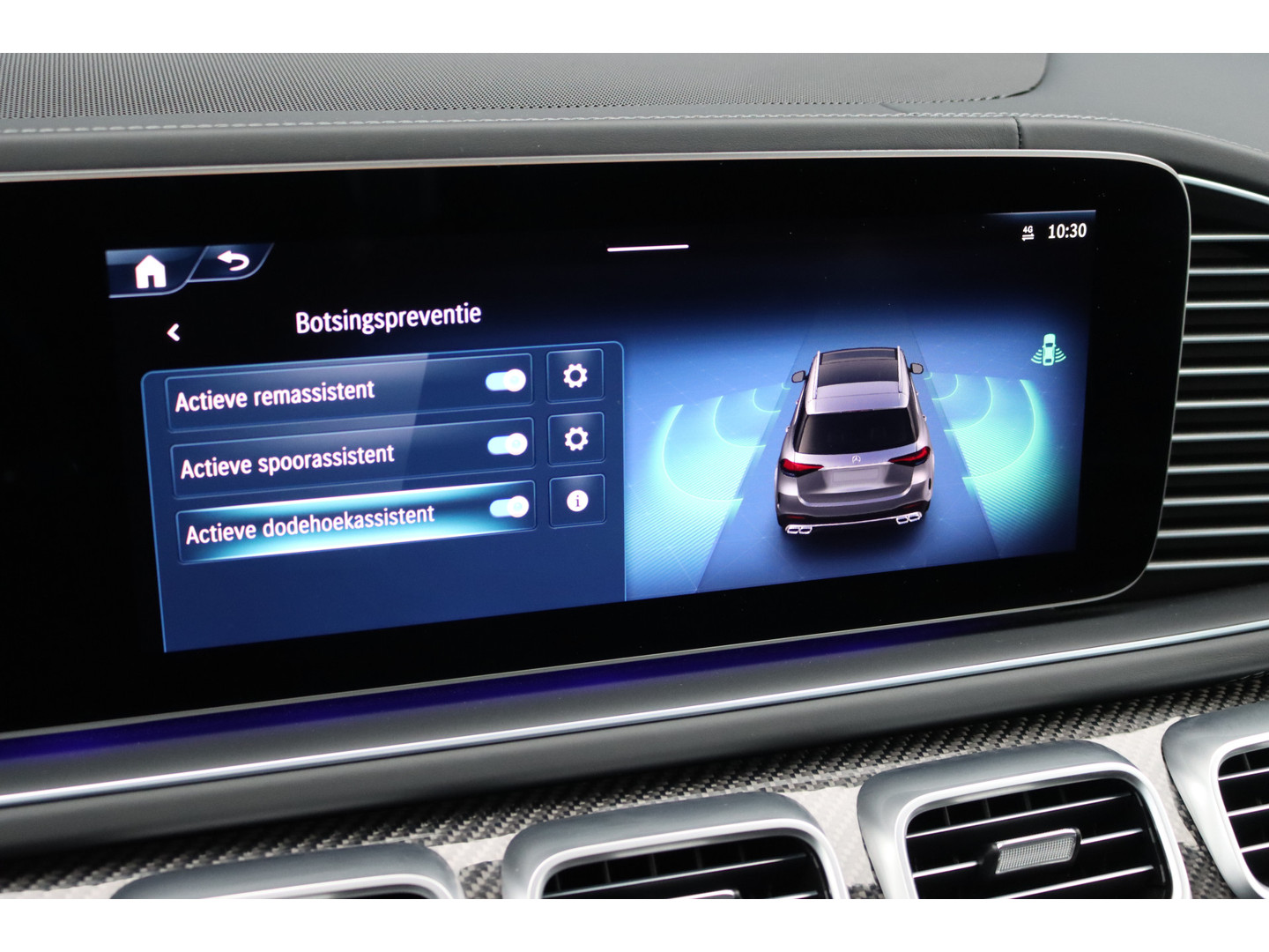 Mercedes-Benz Mercedes-Benz