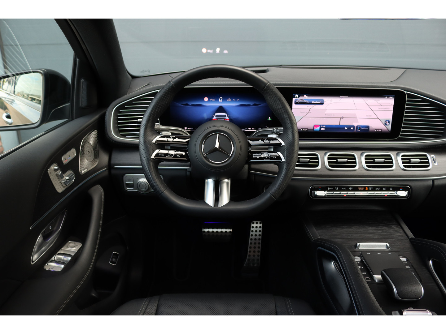 Mercedes-Benz Mercedes-Benz