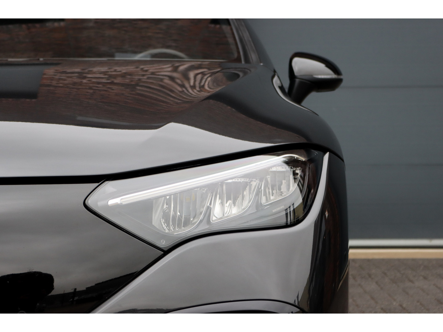 Mercedes-Benz Mercedes-Benz