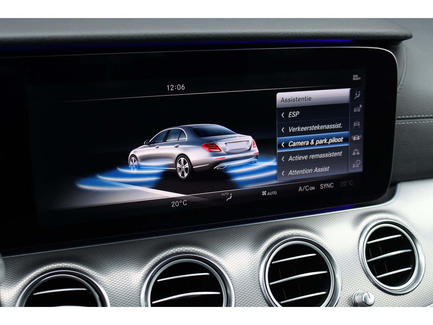 Mercedes-Benz Mercedes-Benz