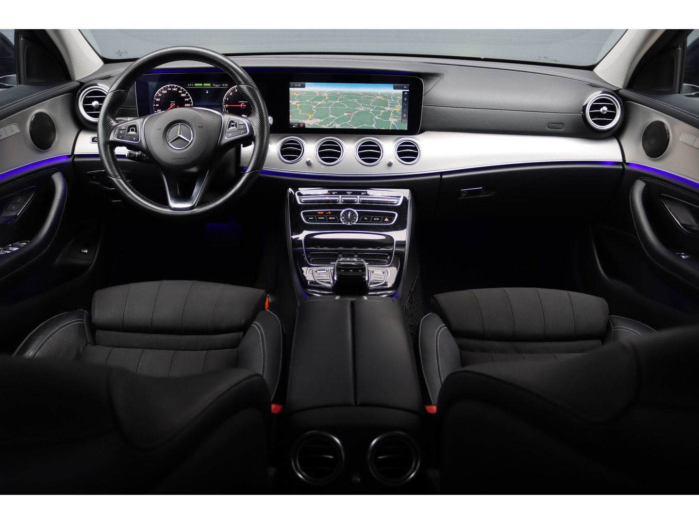 Mercedes-Benz Mercedes-Benz