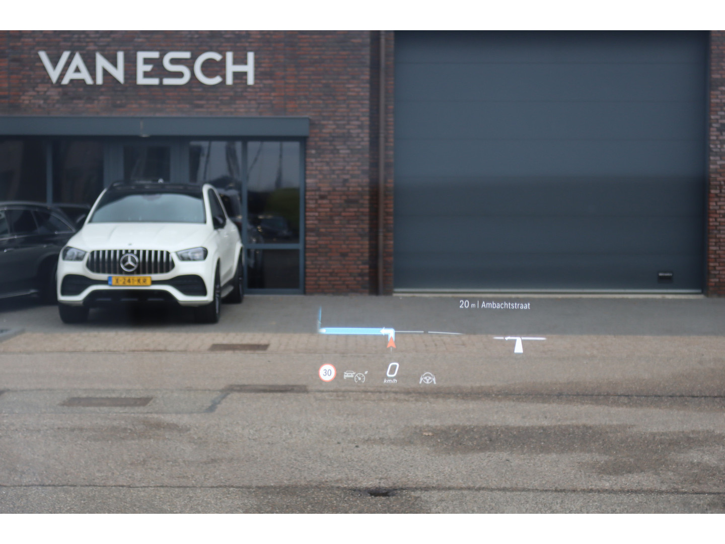 Mercedes-Benz Mercedes-Benz