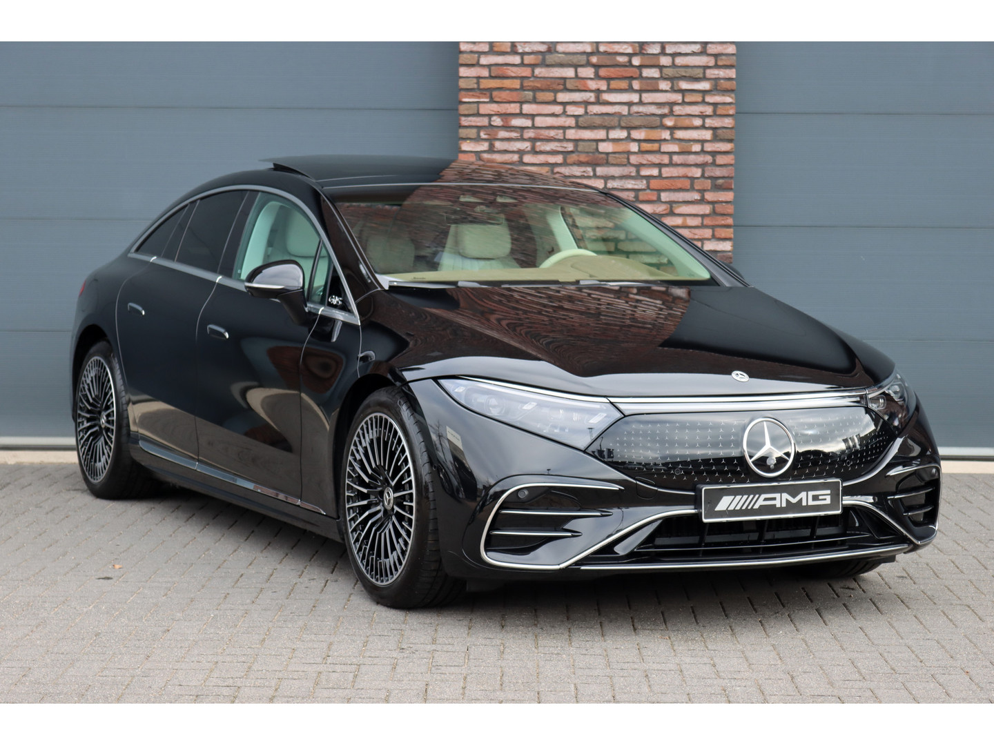 Mercedes-Benz Mercedes-Benz