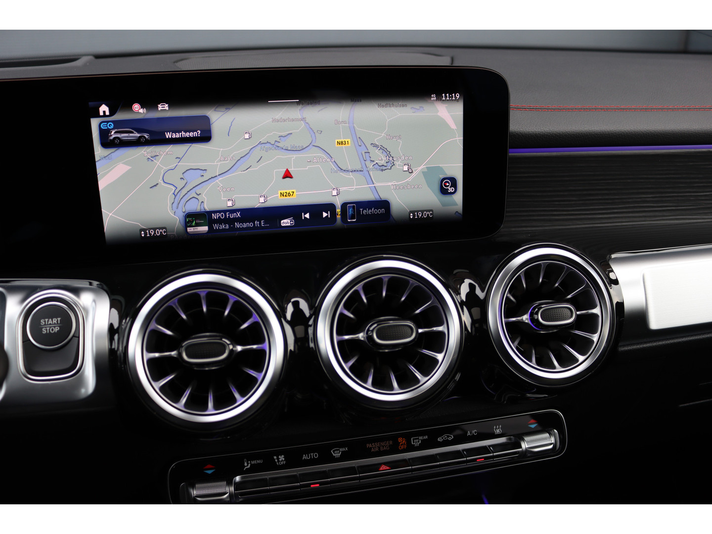 Mercedes-Benz Mercedes-Benz