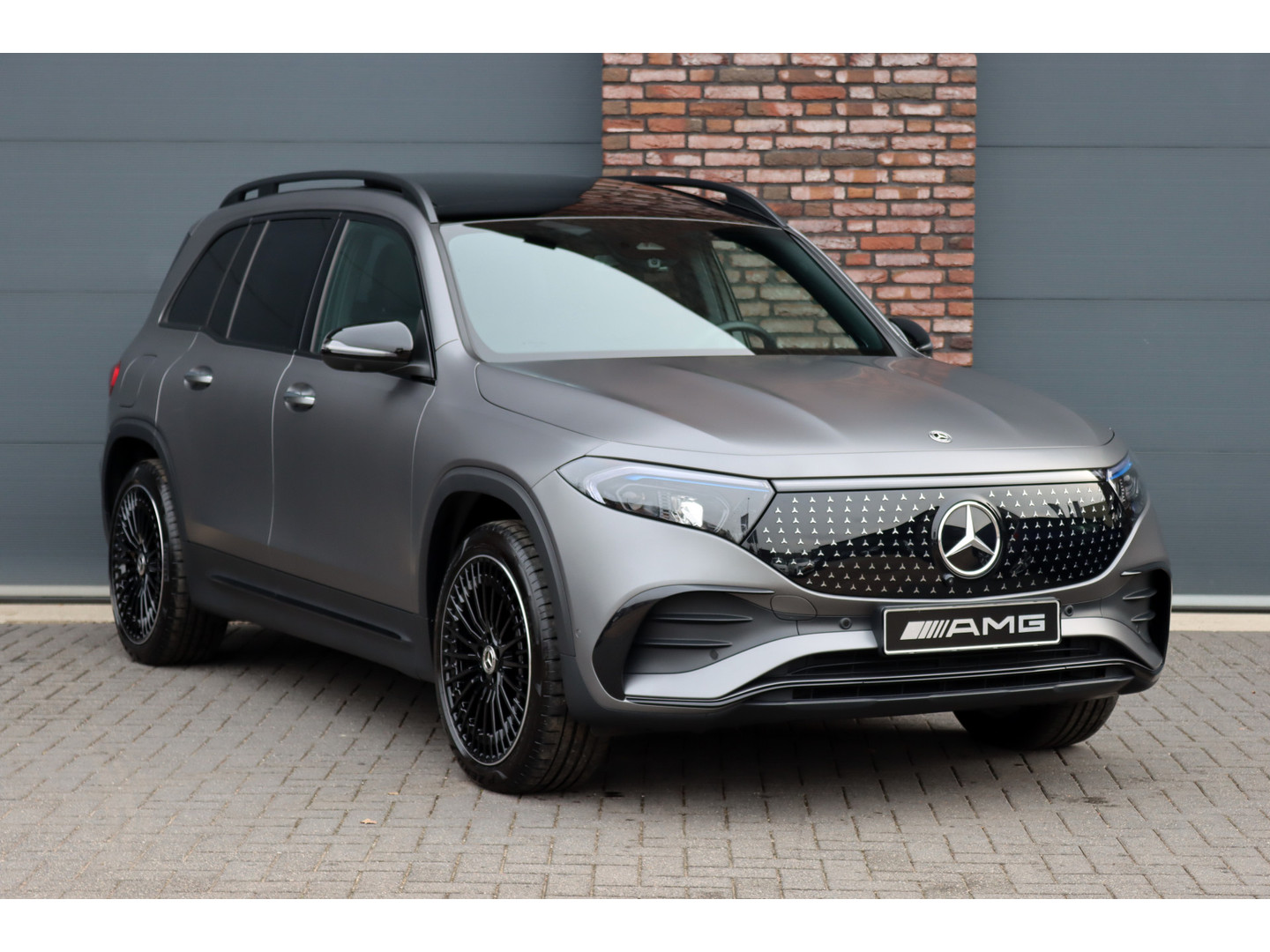 Mercedes-Benz Mercedes-Benz