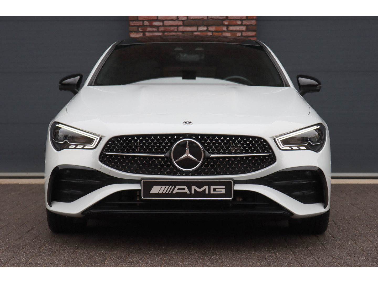 Mercedes-Benz Mercedes-Benz