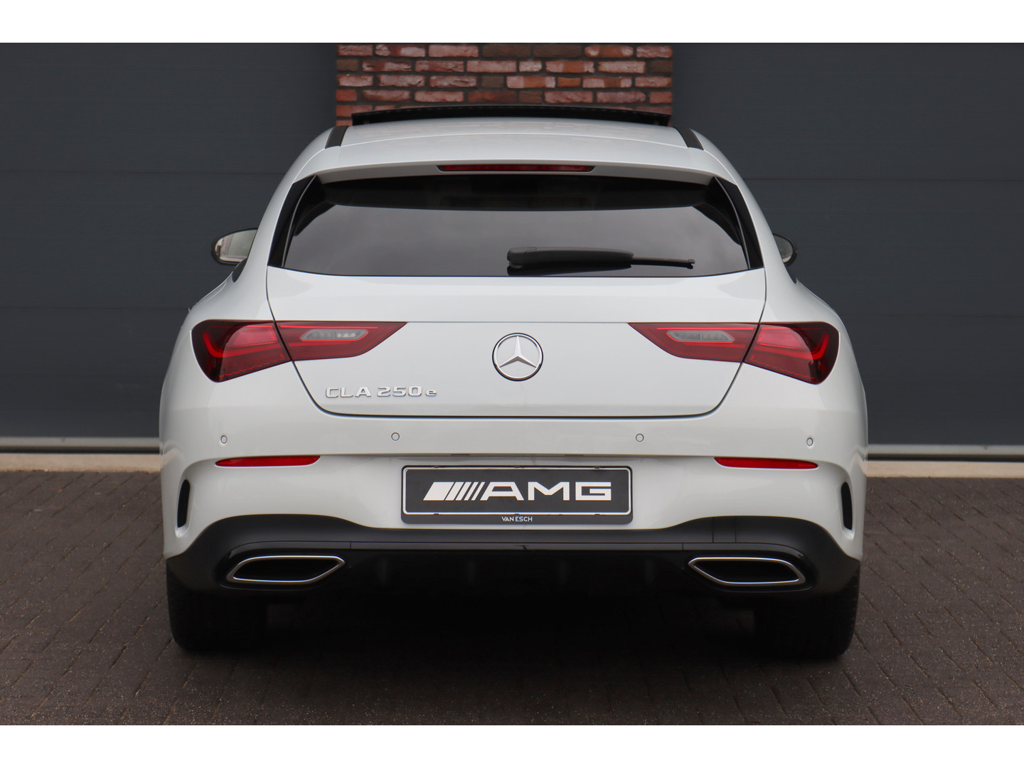 Mercedes-Benz Mercedes-Benz