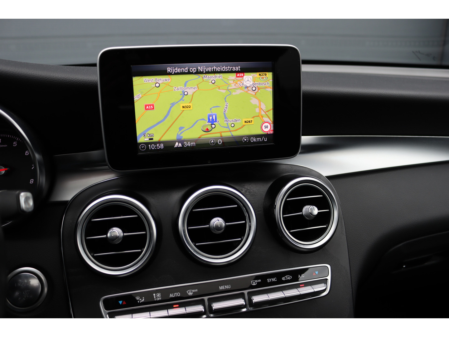 Mercedes-Benz Mercedes-Benz