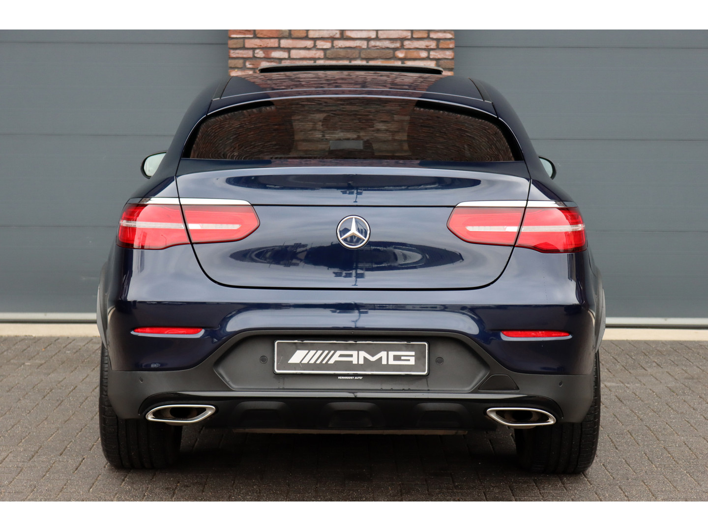 Mercedes-Benz Mercedes-Benz