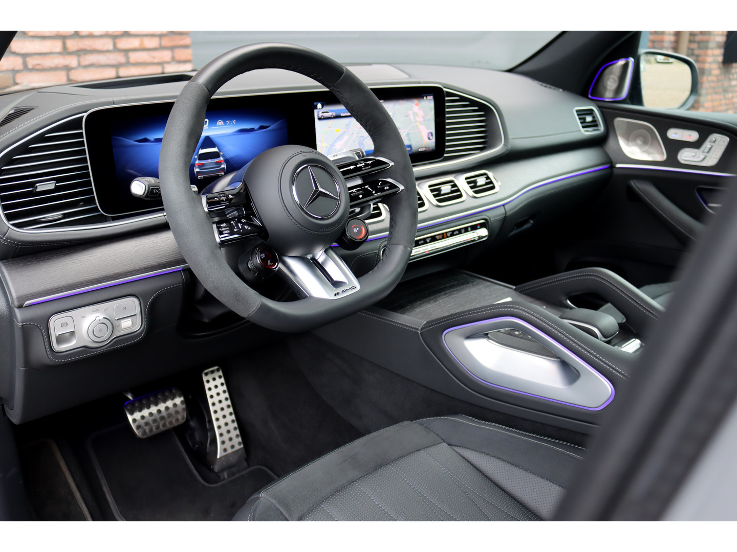 Mercedes-Benz Mercedes-Benz