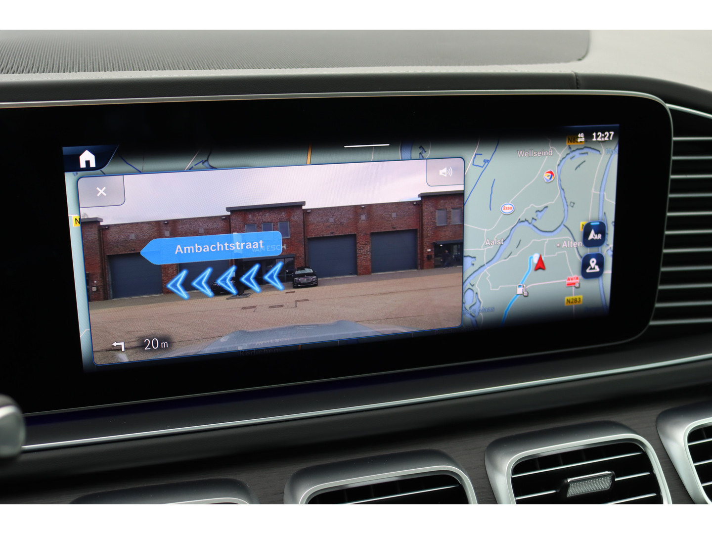 Mercedes-Benz Mercedes-Benz