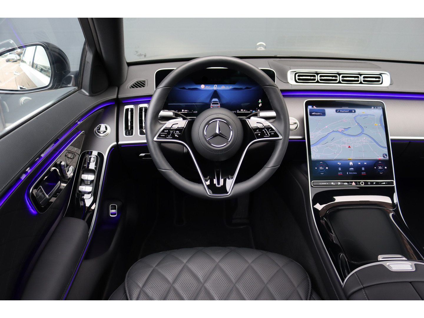 Mercedes-Benz Mercedes-Benz