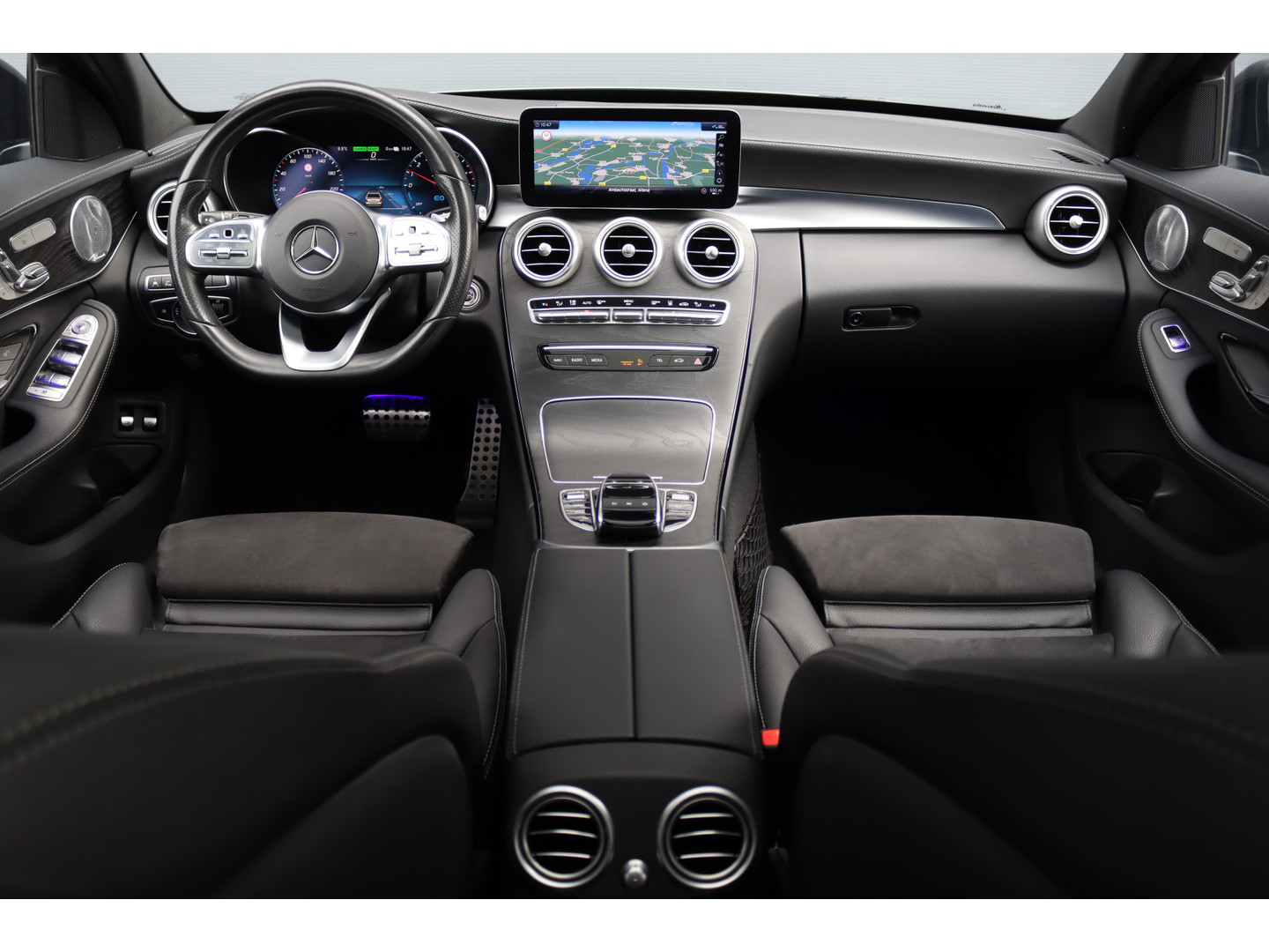 Mercedes-Benz Mercedes-Benz