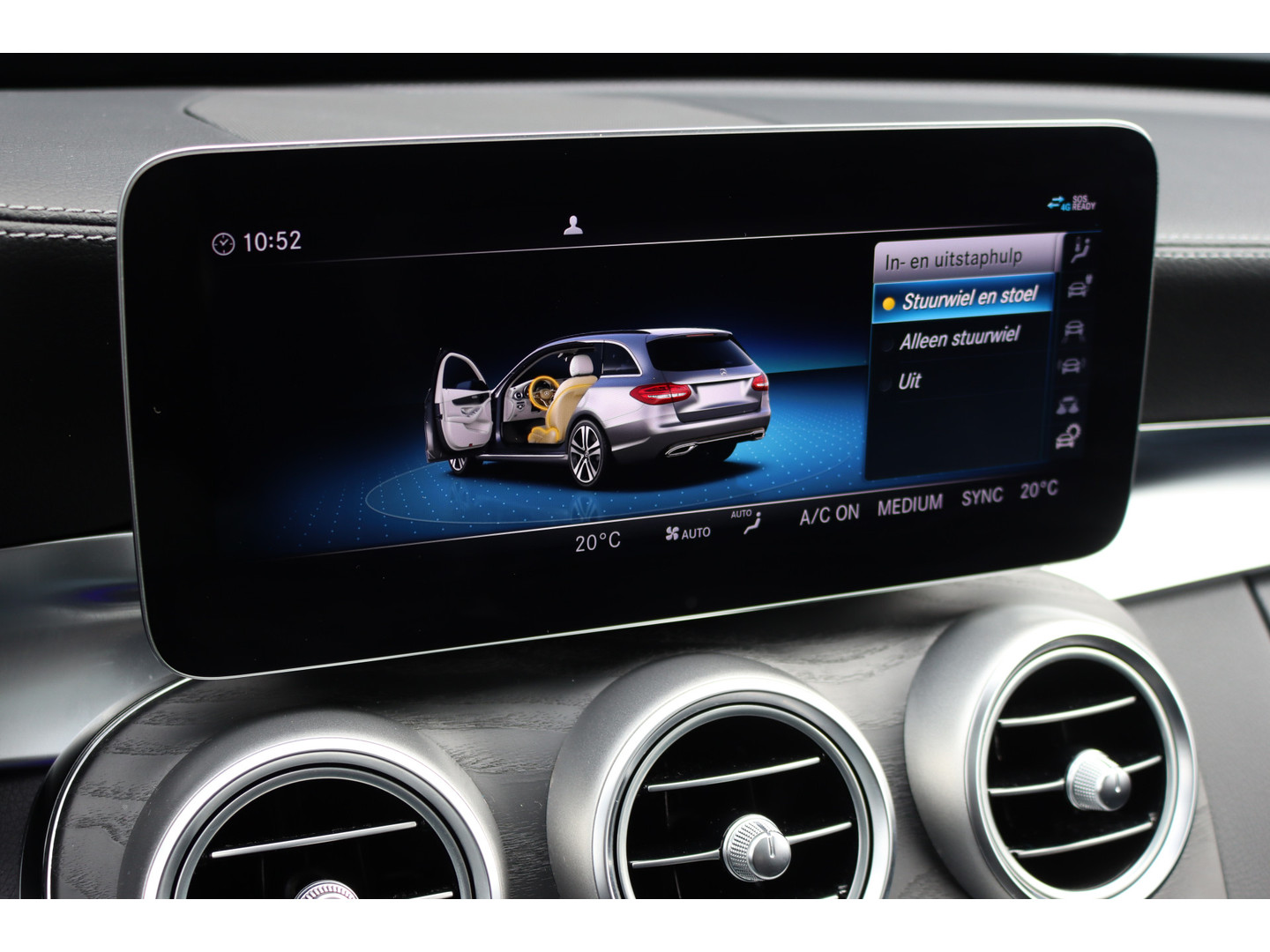 Mercedes-Benz Mercedes-Benz