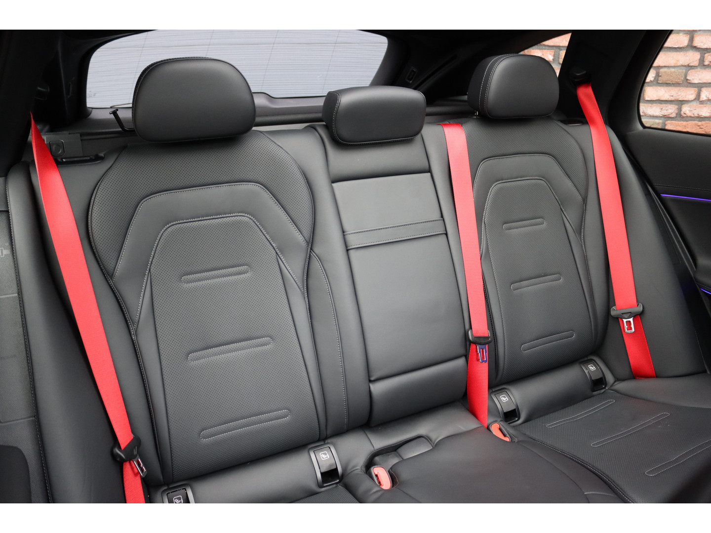 Mercedes-Benz Mercedes-Benz