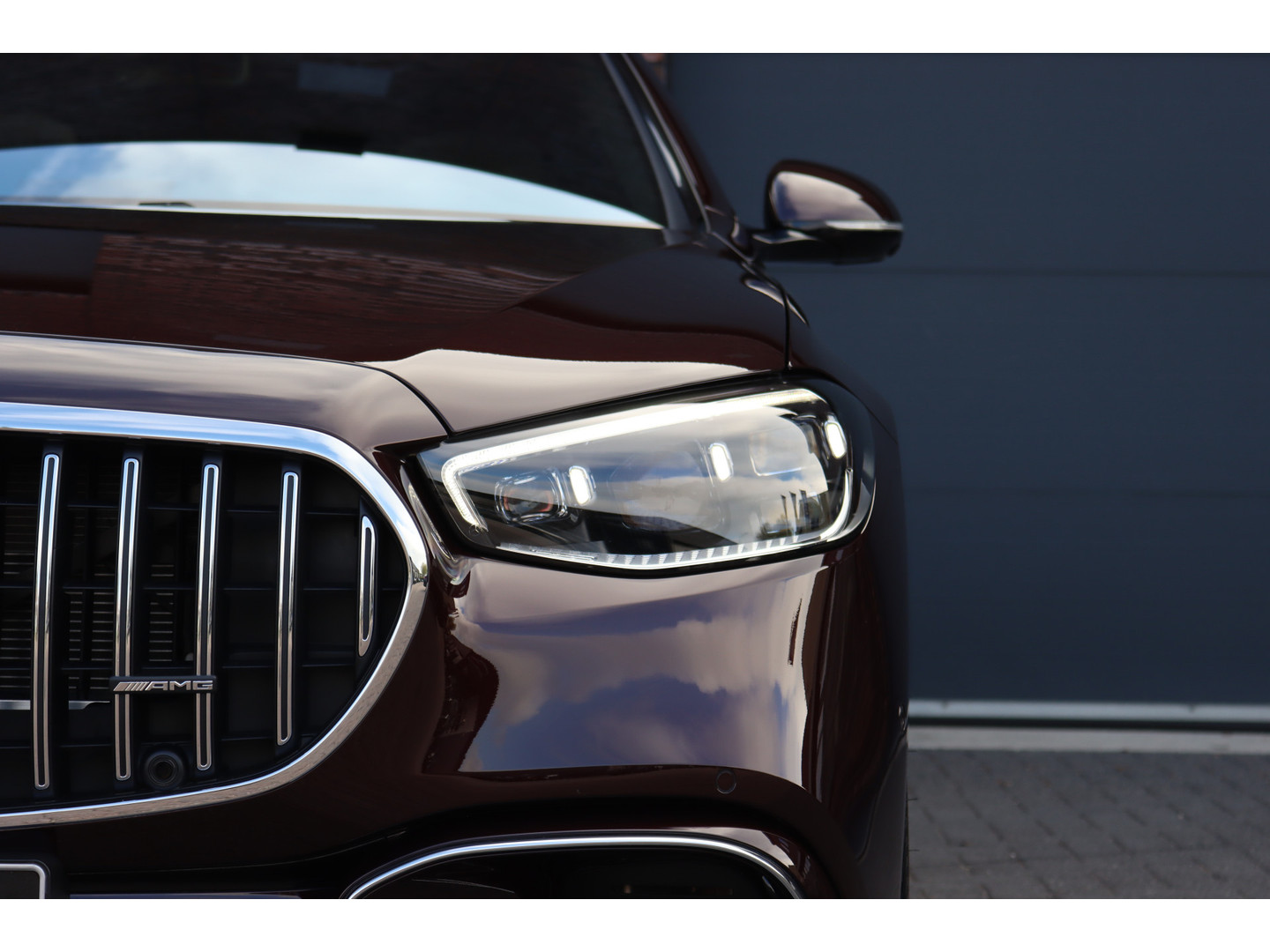 Mercedes-Benz