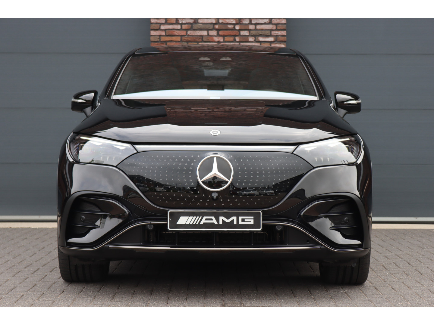 Mercedes-Benz Mercedes-Benz