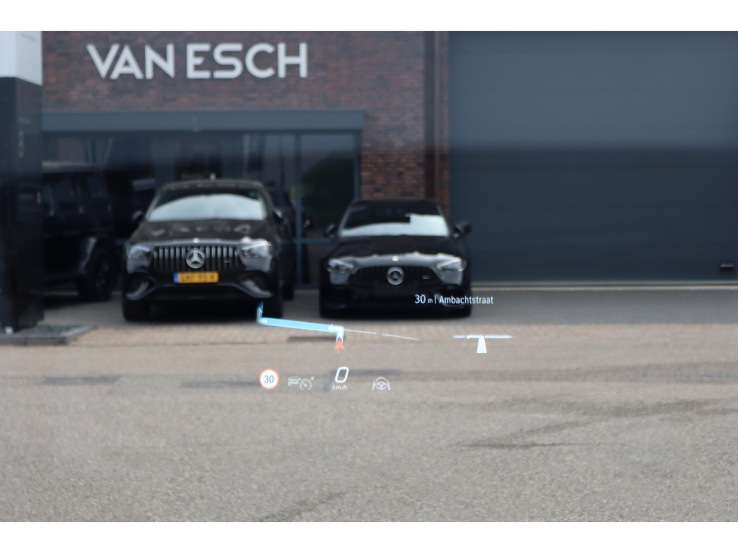 Mercedes-Benz Mercedes-Benz