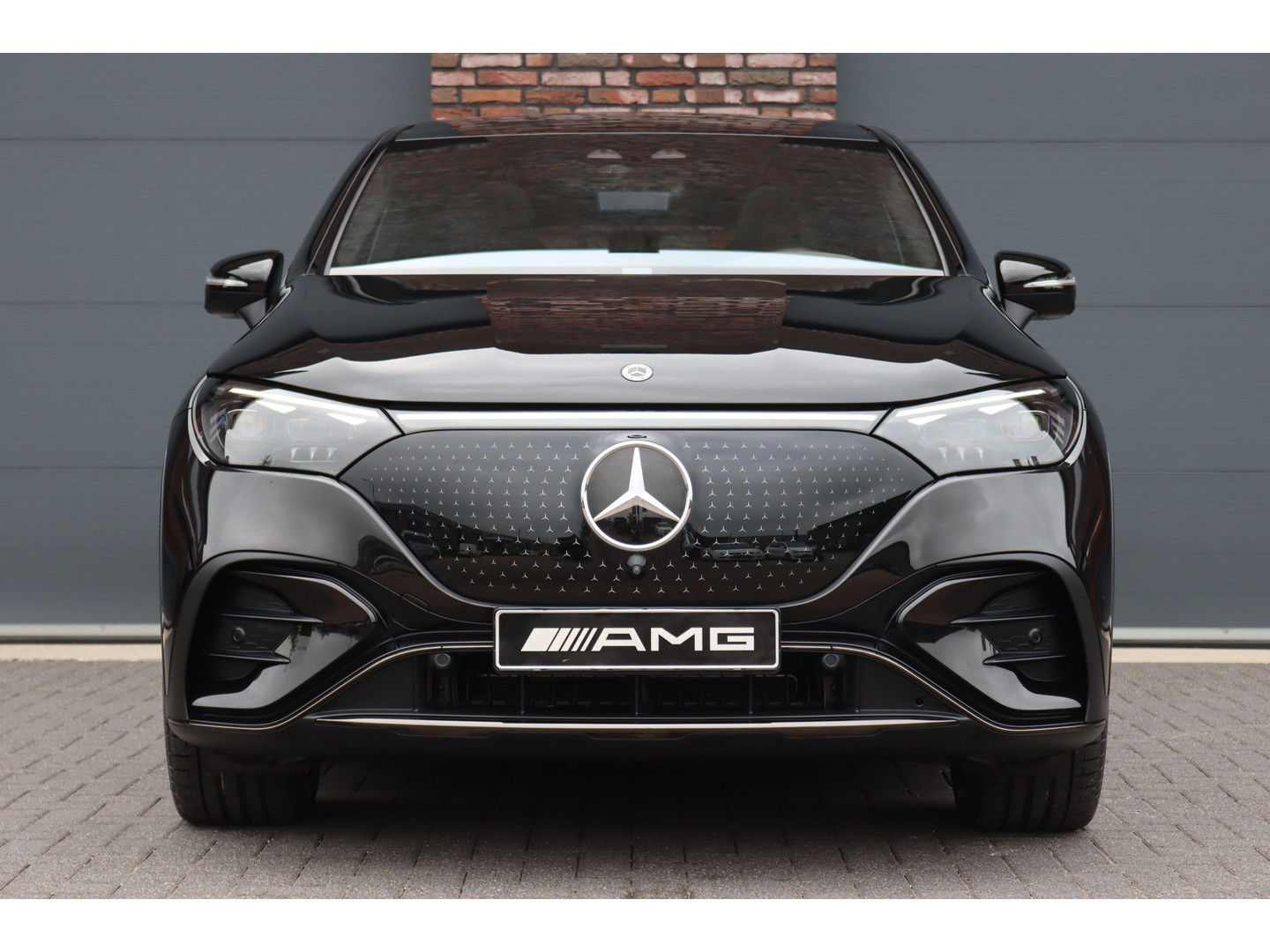 Mercedes-Benz Mercedes-Benz