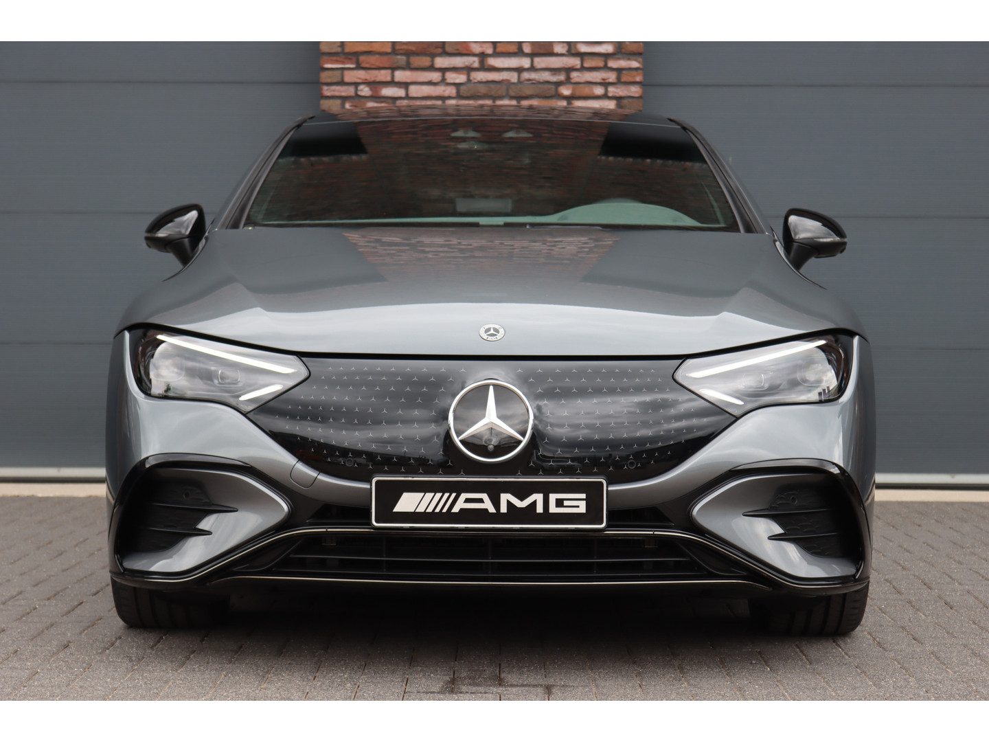 Mercedes-Benz Mercedes-Benz