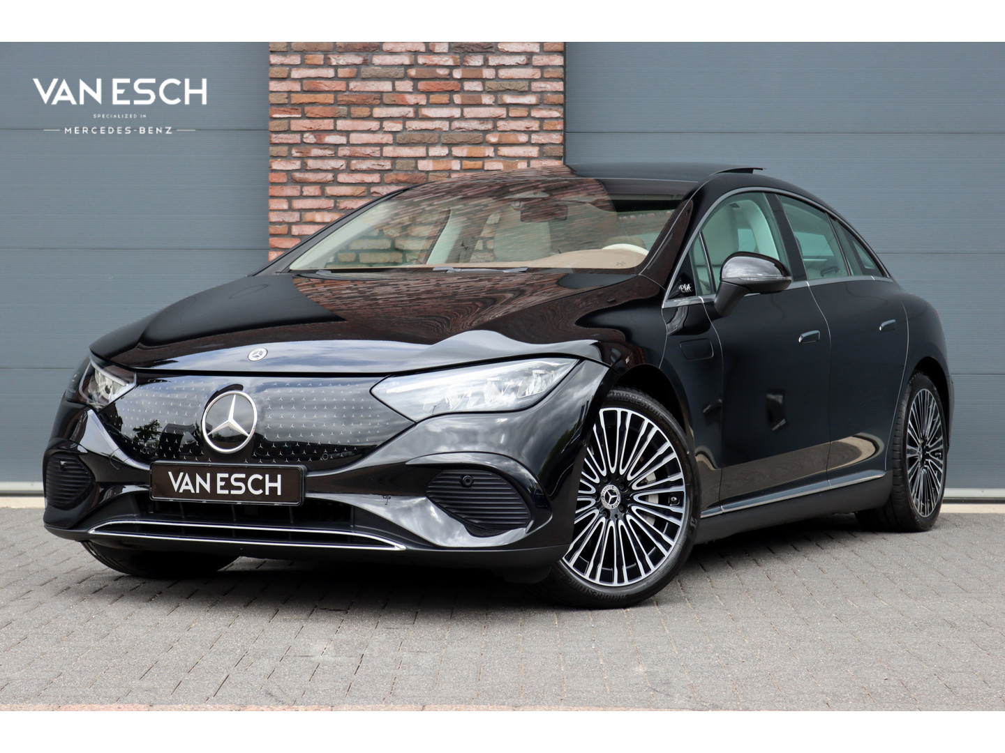 Mercedes-Benz Mercedes-Benz