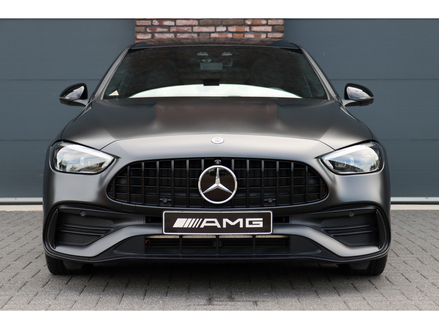 Mercedes-Benz