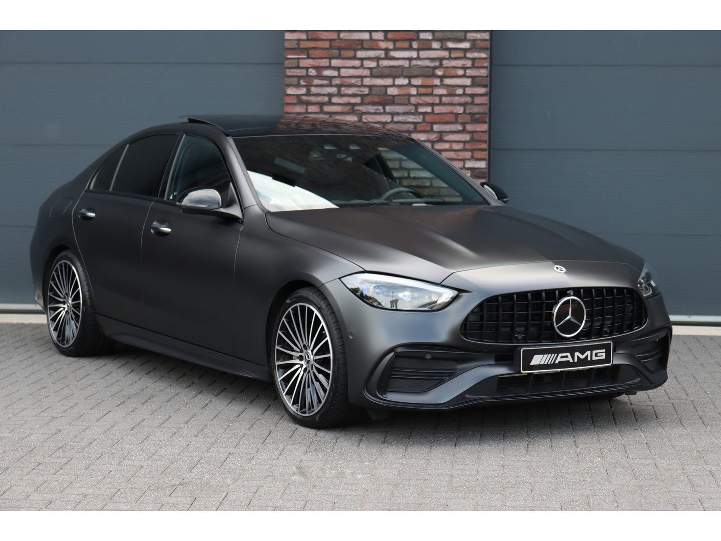 Mercedes-Benz