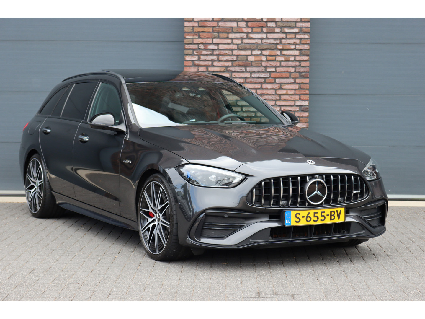 Mercedes-Benz