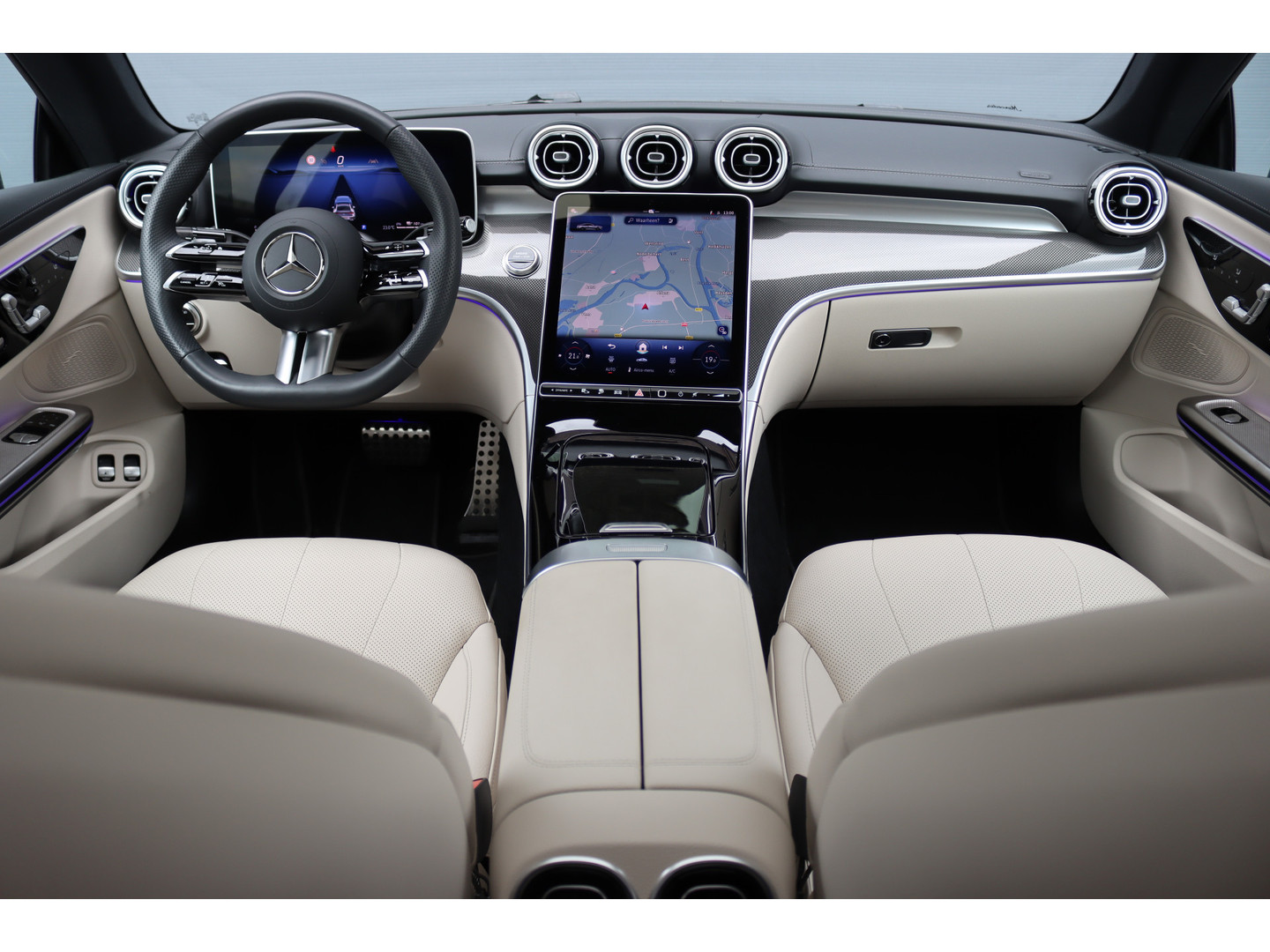 Mercedes-Benz Mercedes-Benz