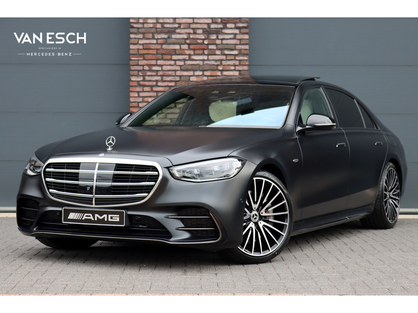 Mercedes-Benz Mercedes-Benz