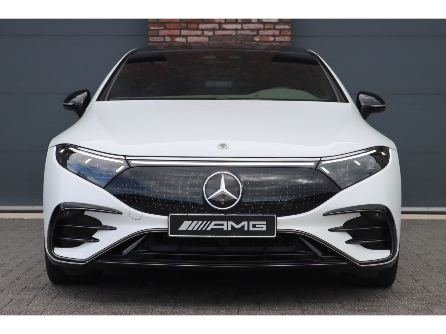 Mercedes-Benz Mercedes-Benz