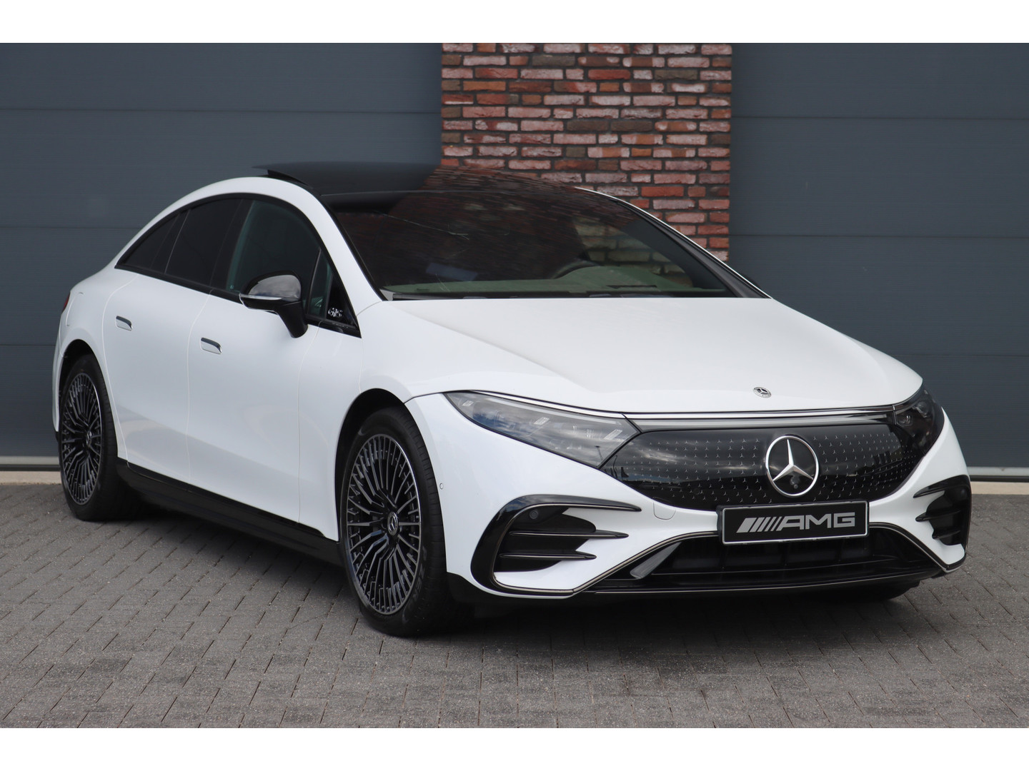 Mercedes-Benz Mercedes-Benz