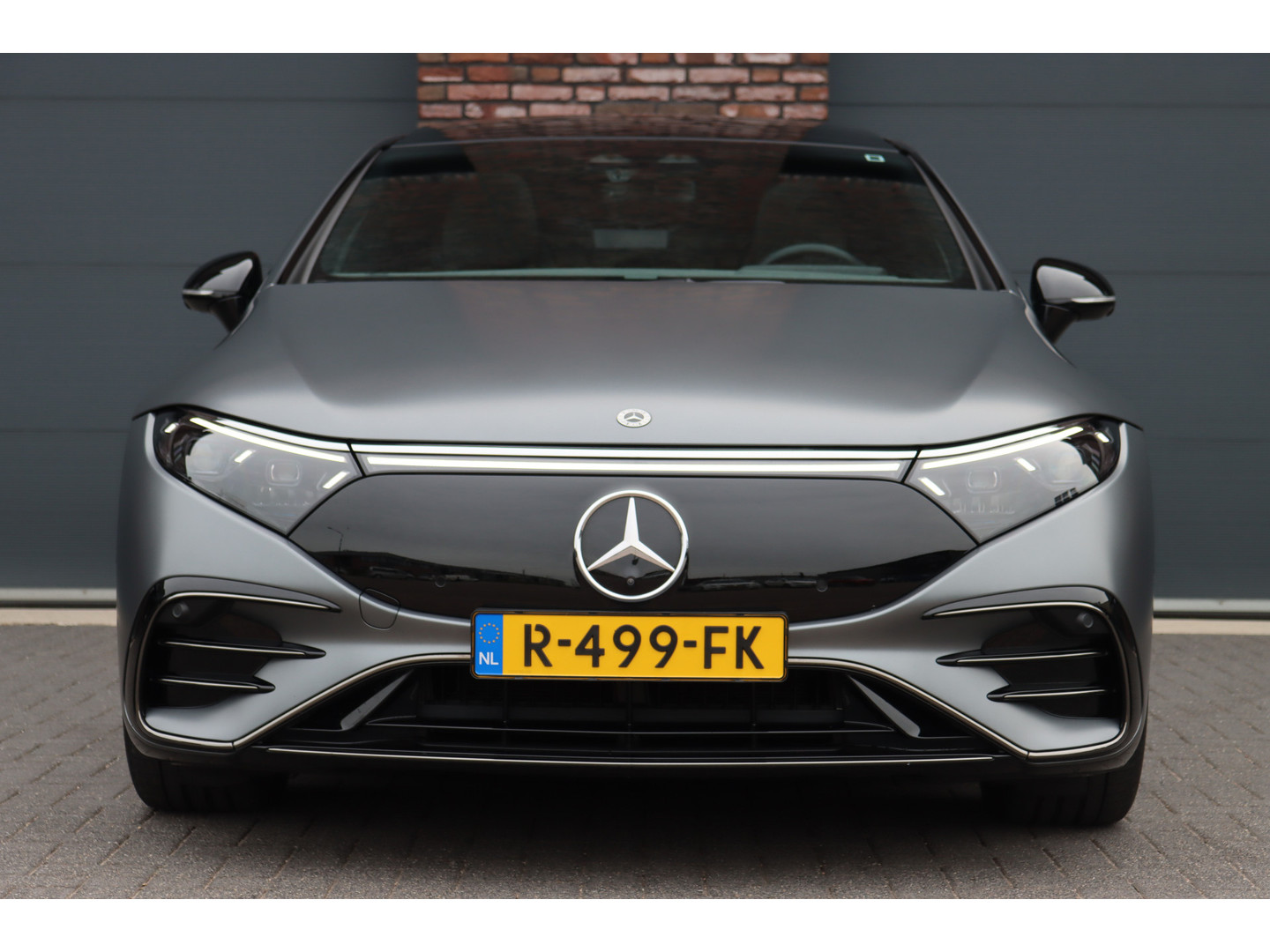 Mercedes-Benz Mercedes-Benz