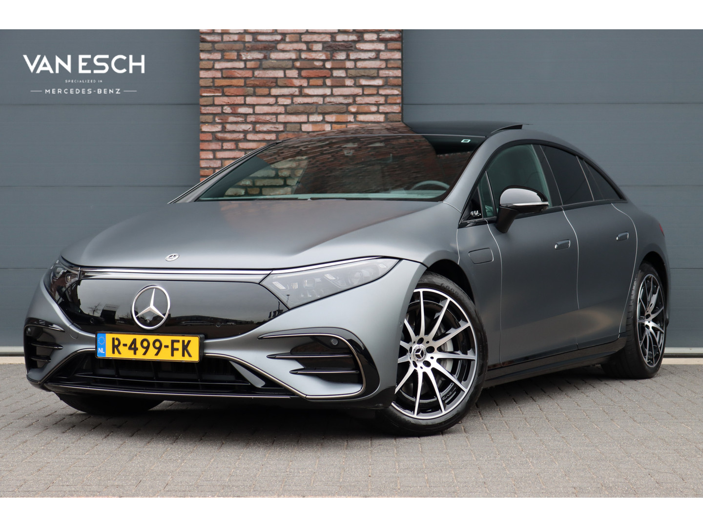 Mercedes-Benz Mercedes-Benz
