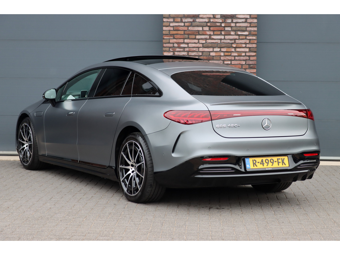 Mercedes-Benz Mercedes-Benz