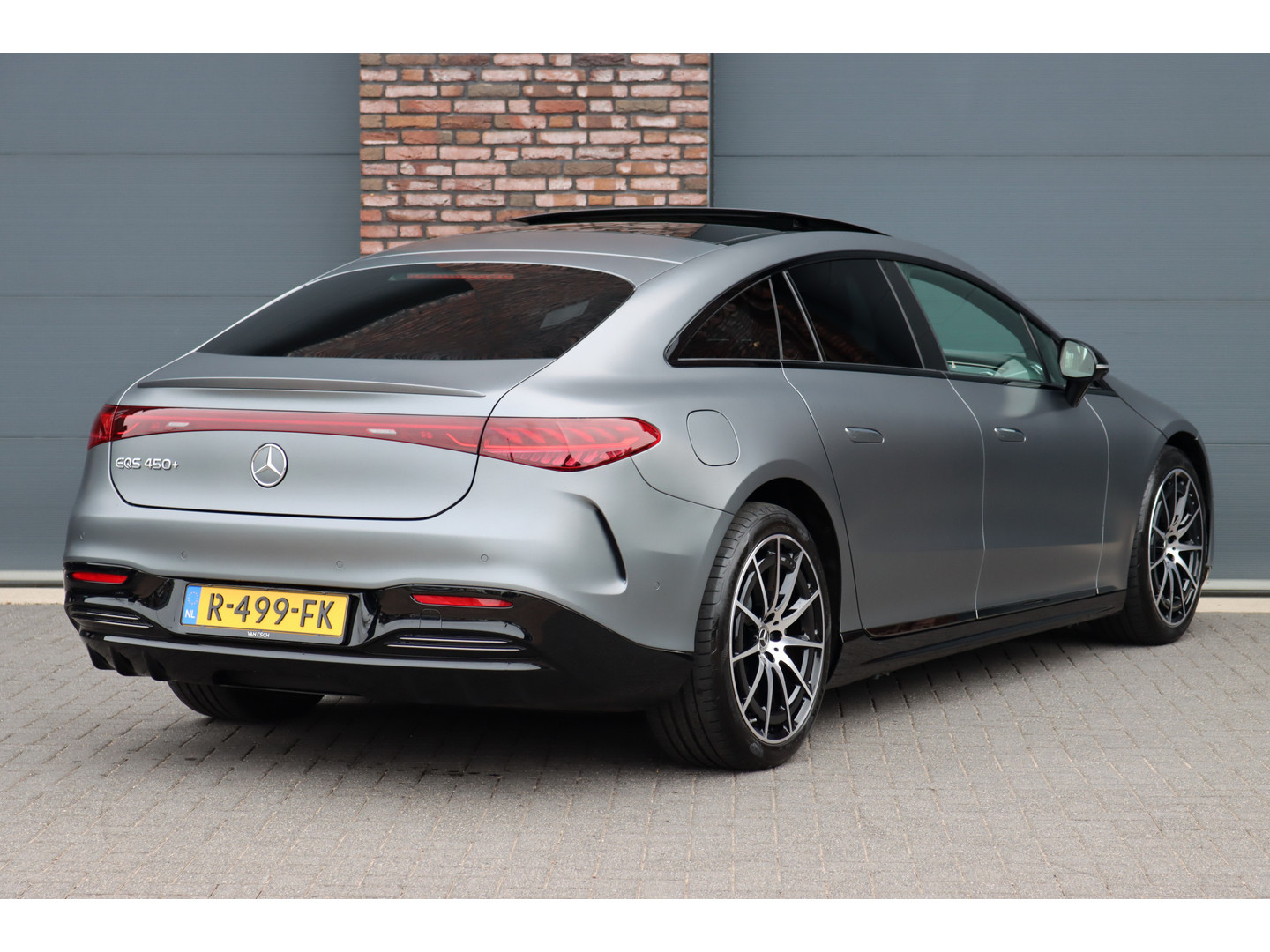 Mercedes-Benz Mercedes-Benz