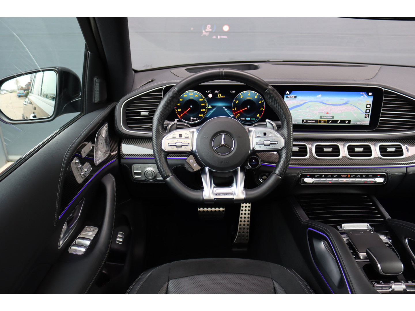 Mercedes-Benz Mercedes-Benz