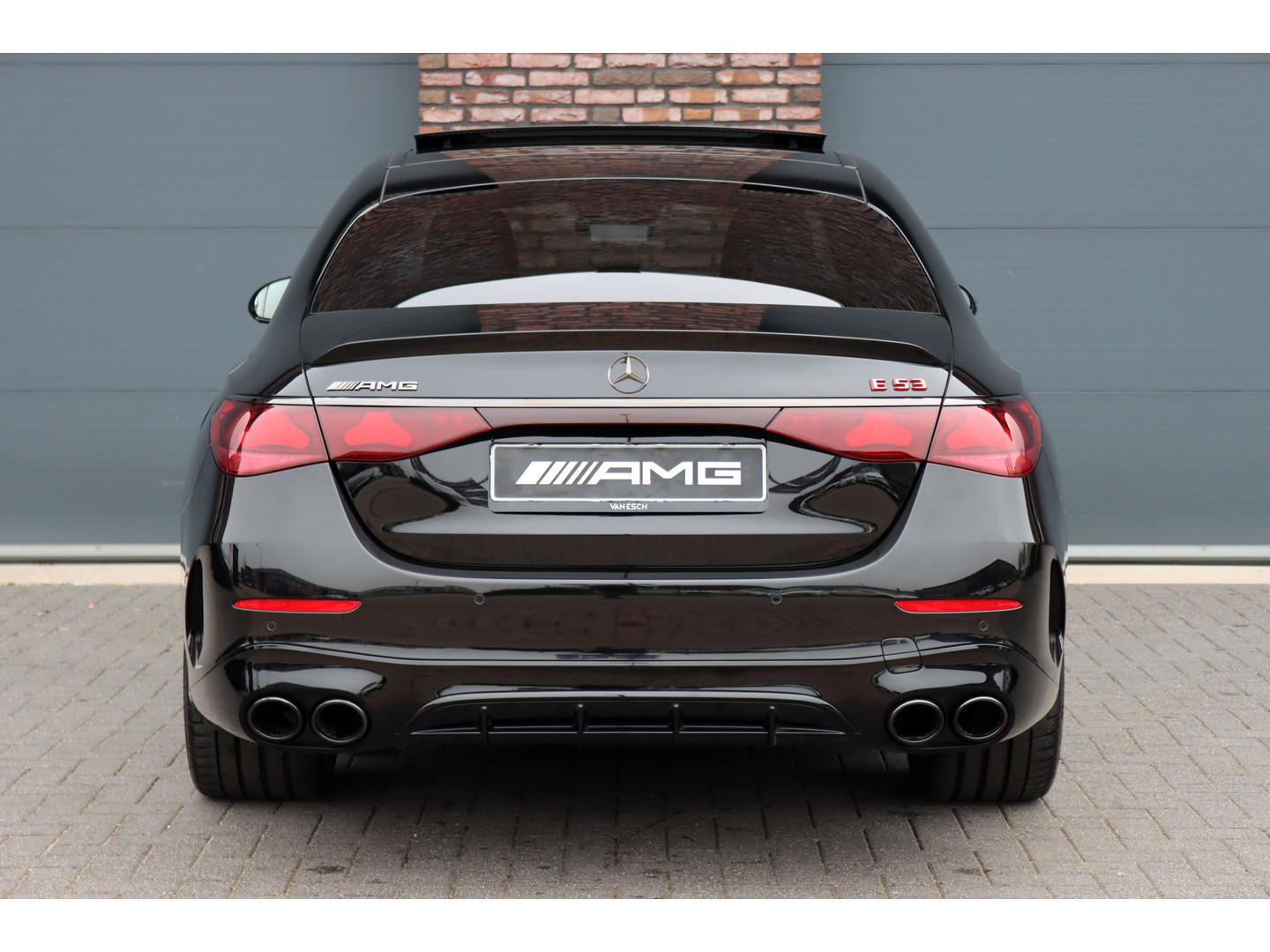 Mercedes-Benz Mercedes-Benz
