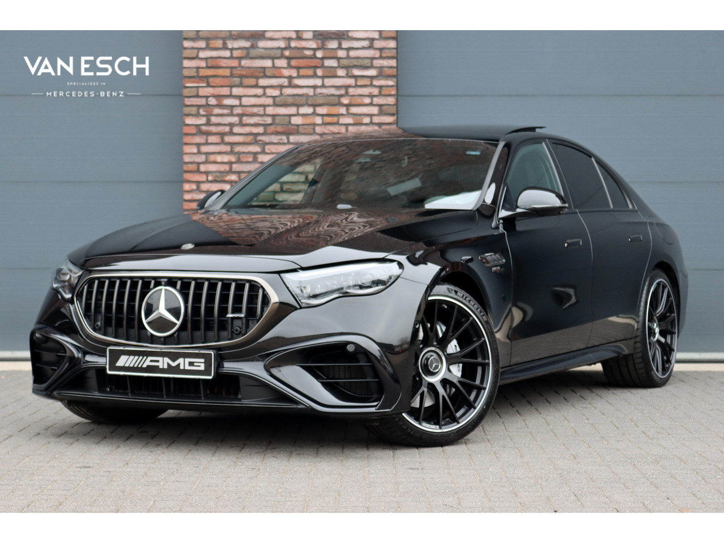 Mercedes-Benz Mercedes-Benz