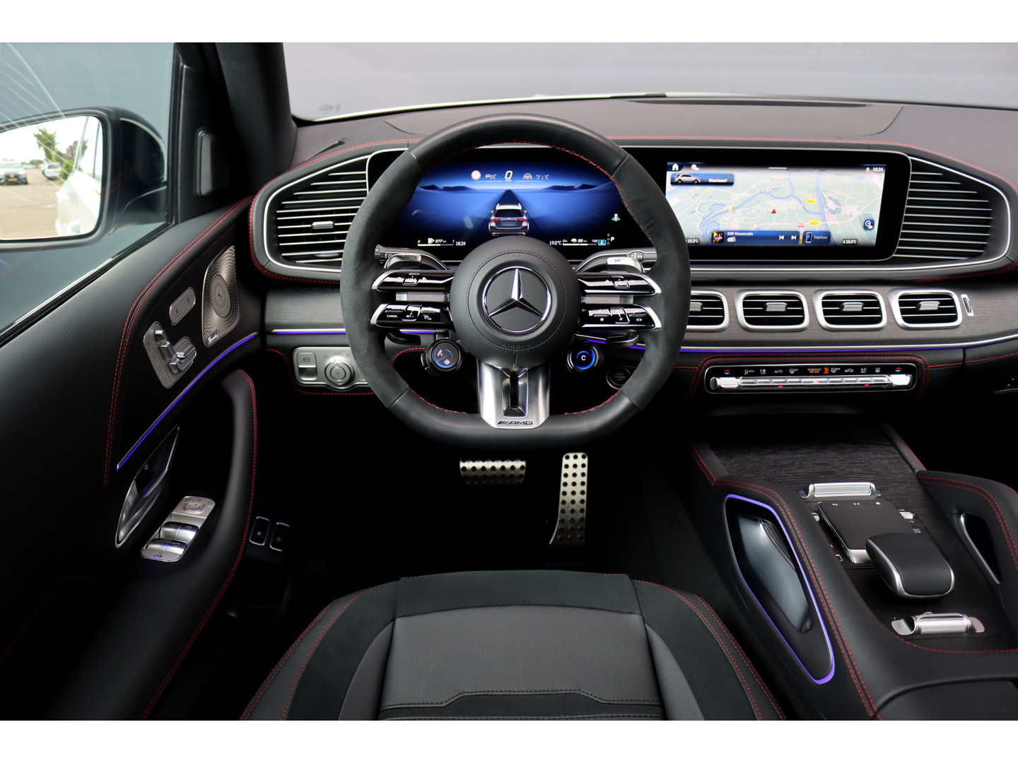 Mercedes-Benz Mercedes-Benz