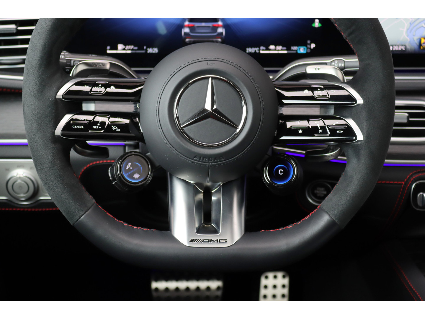 Mercedes-Benz Mercedes-Benz
