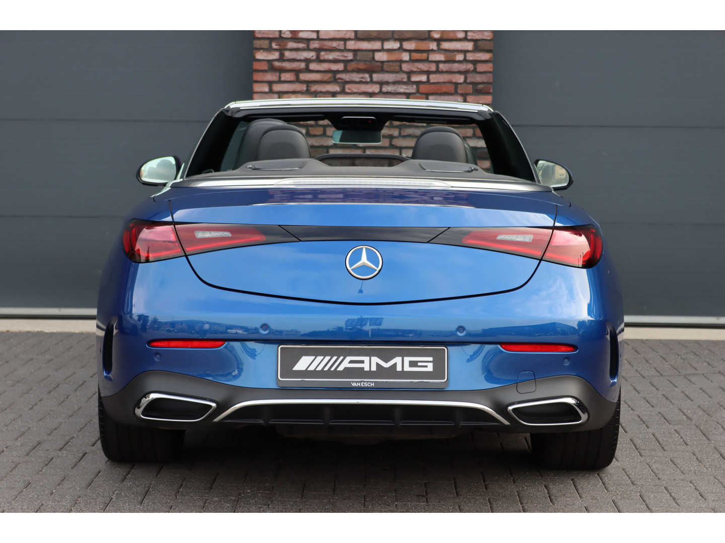 Mercedes-Benz Mercedes-Benz