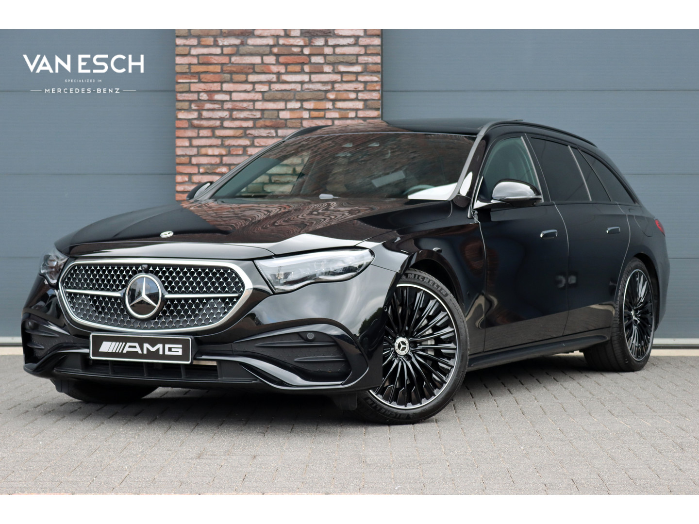 Mercedes-Benz Mercedes-Benz