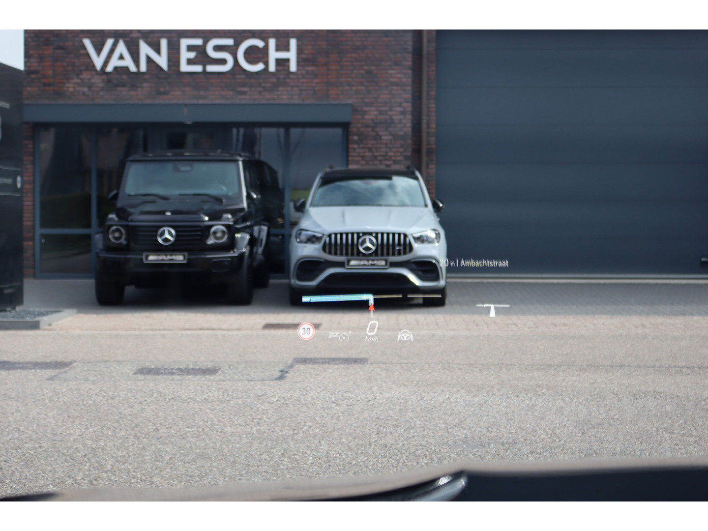Mercedes-Benz Mercedes-Benz
