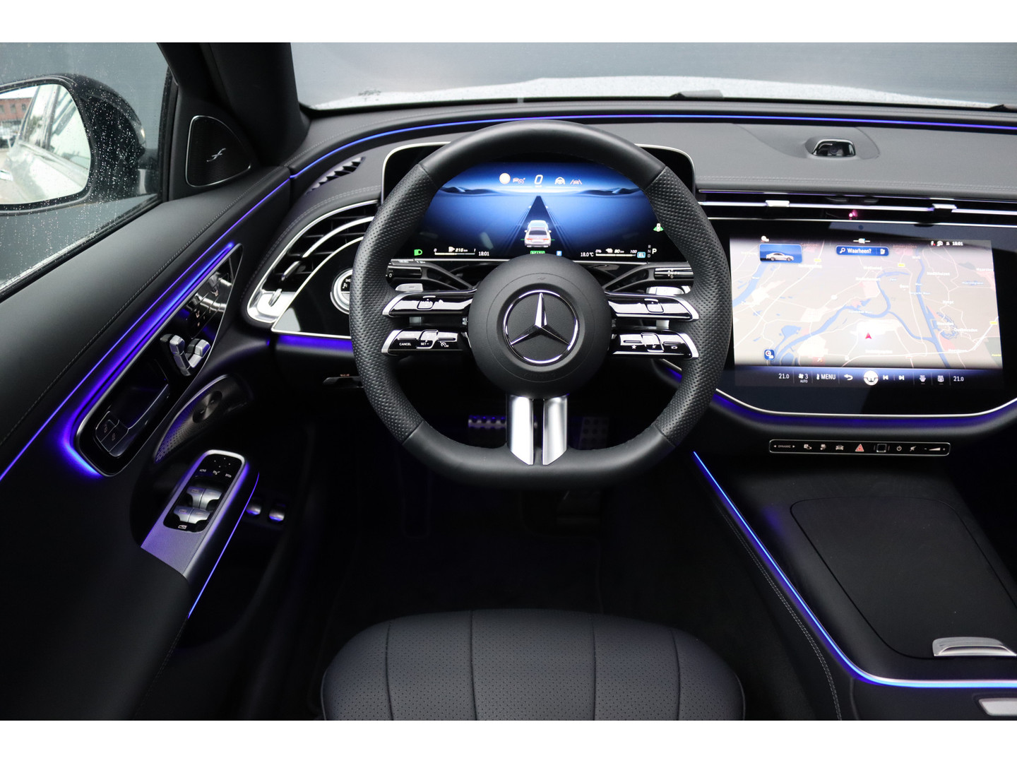 Mercedes-Benz Mercedes-Benz