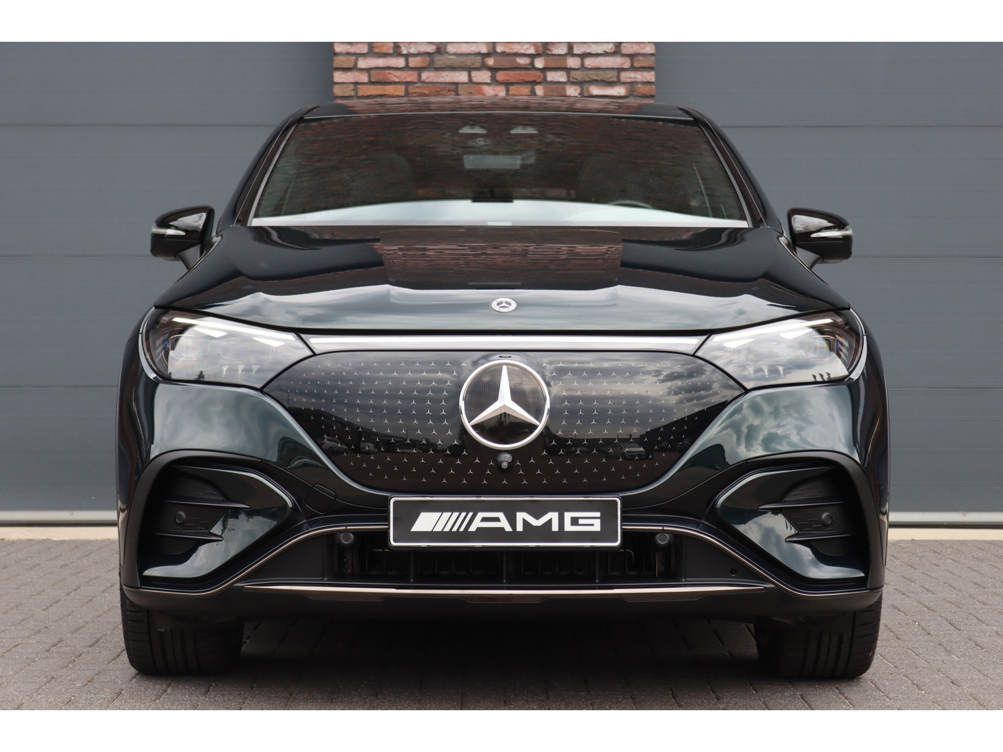 Mercedes-Benz Mercedes-Benz